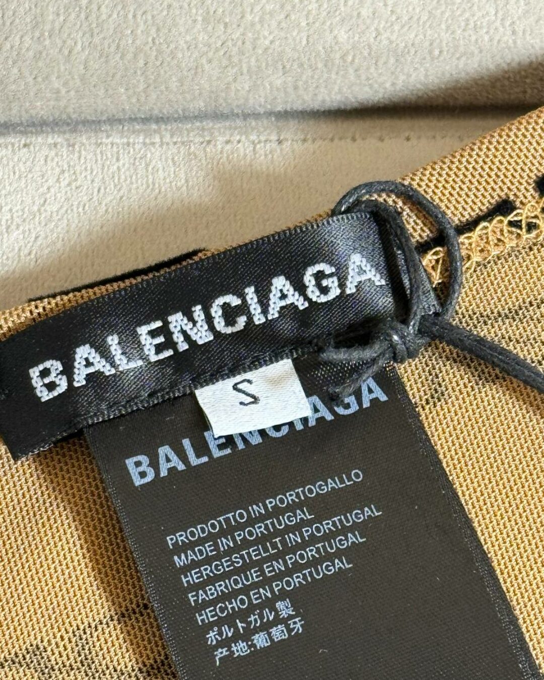 Кофта Balenciaga — изображение 6