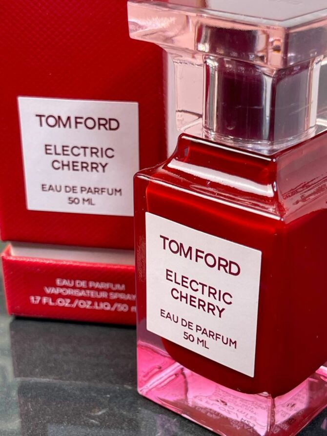 Парфюм Tom Ford Electric Cherry 50ml 4