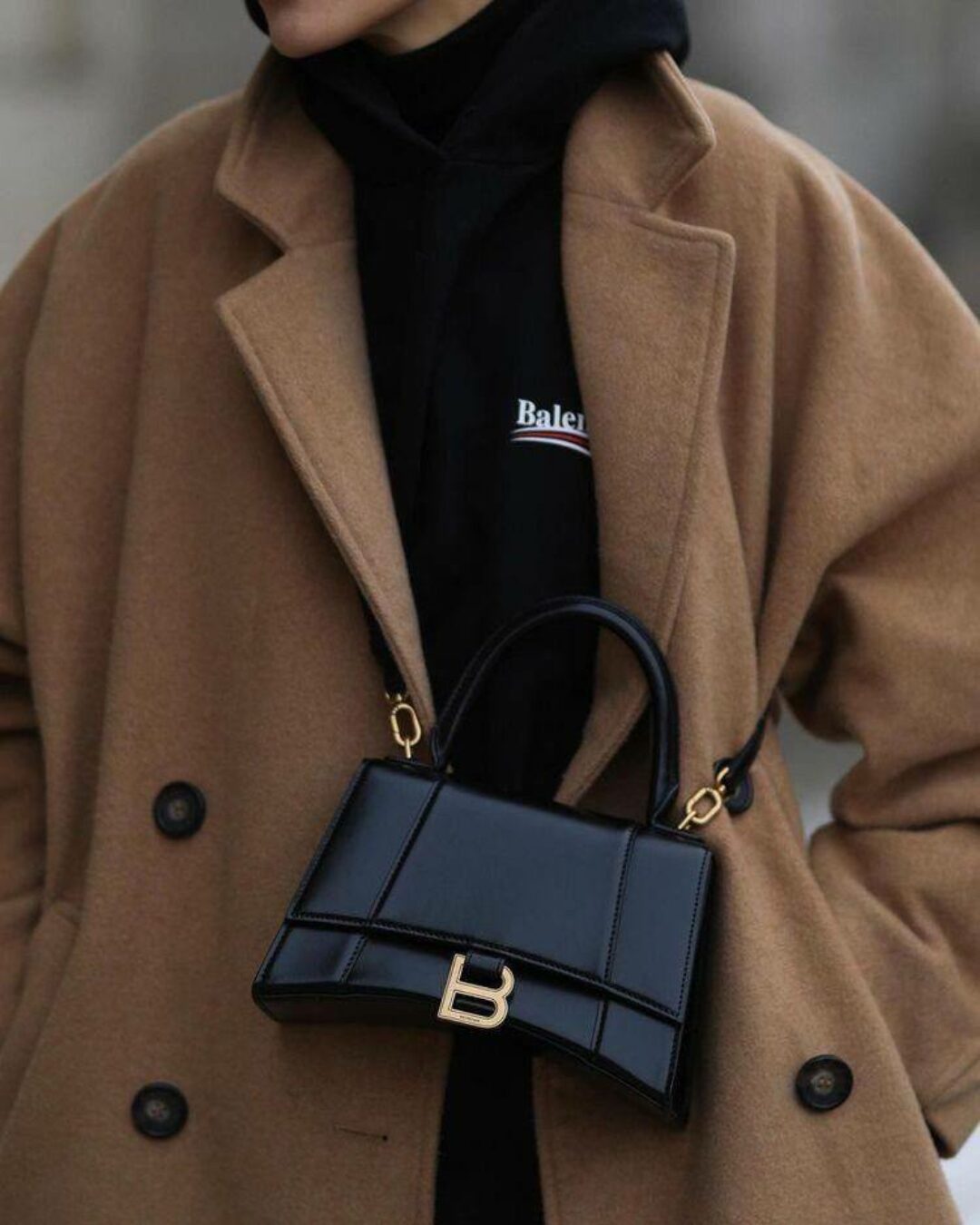 Сумка Balenciaga Hourglass S