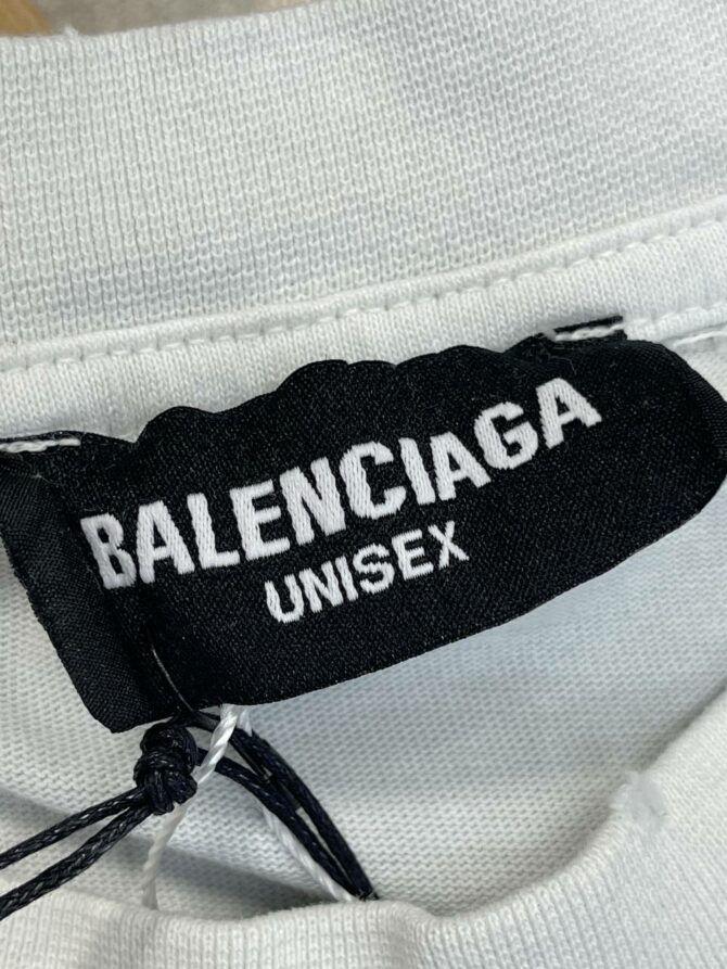 Футболка Balenciaga 9