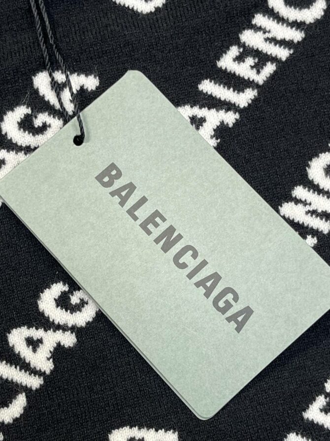 Свитер Balenciaga — изображение 6