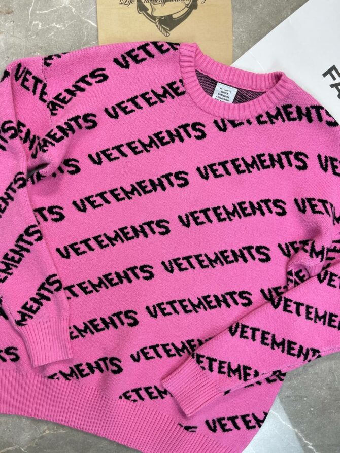 Свитер Vetements 13