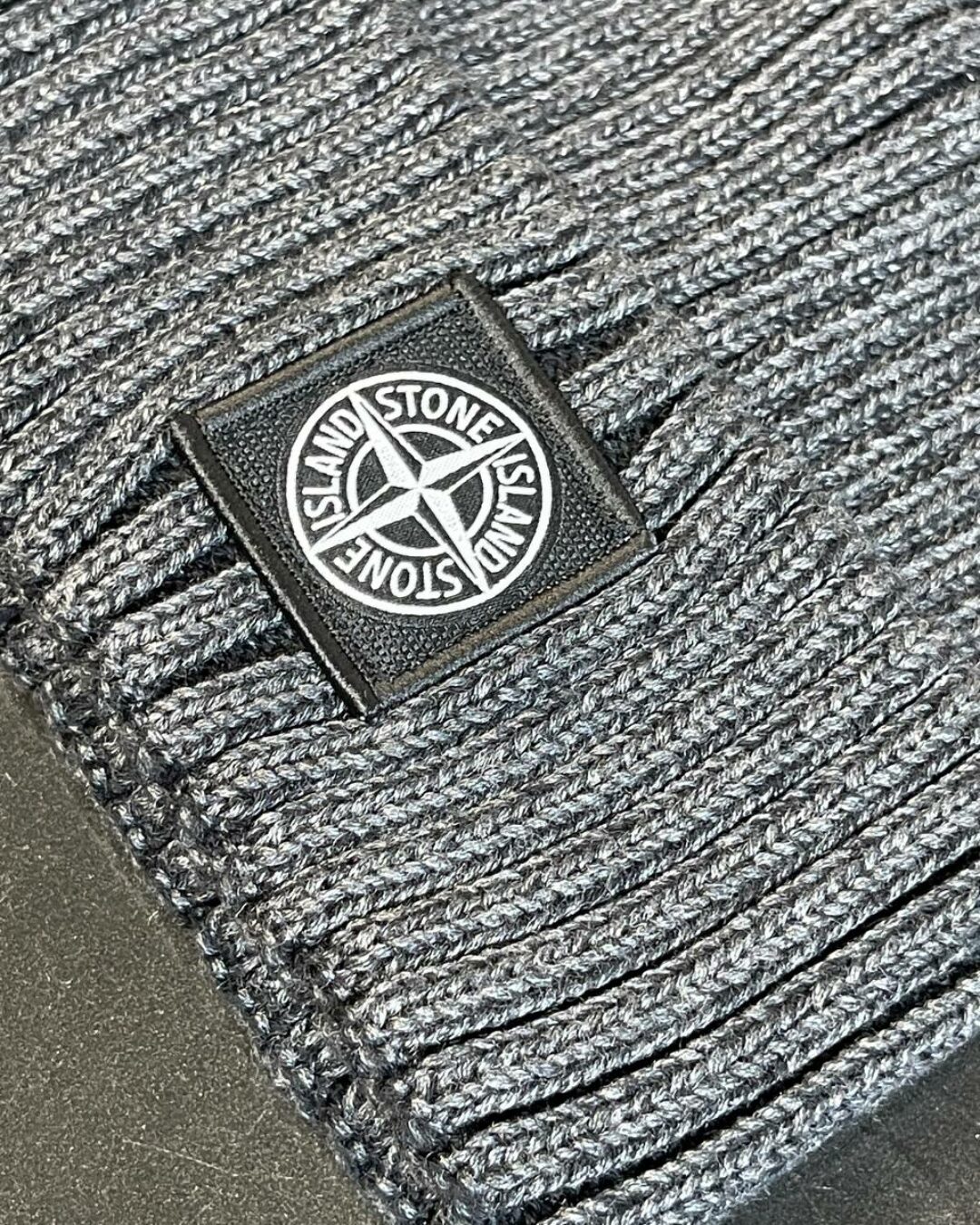 Шапка Stone Island 8