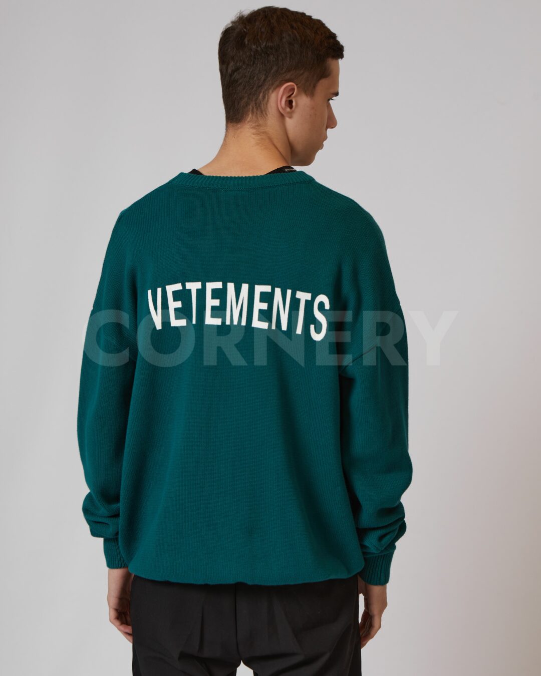 Свитер Vetements 7