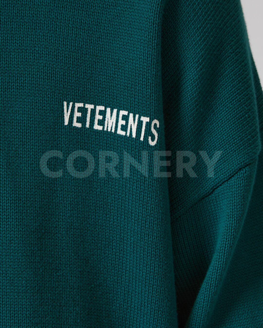 Свитер Vetements 15