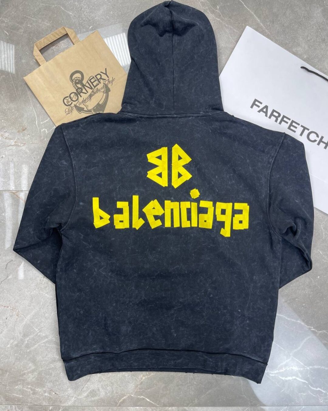 Худи Balenciaga 9