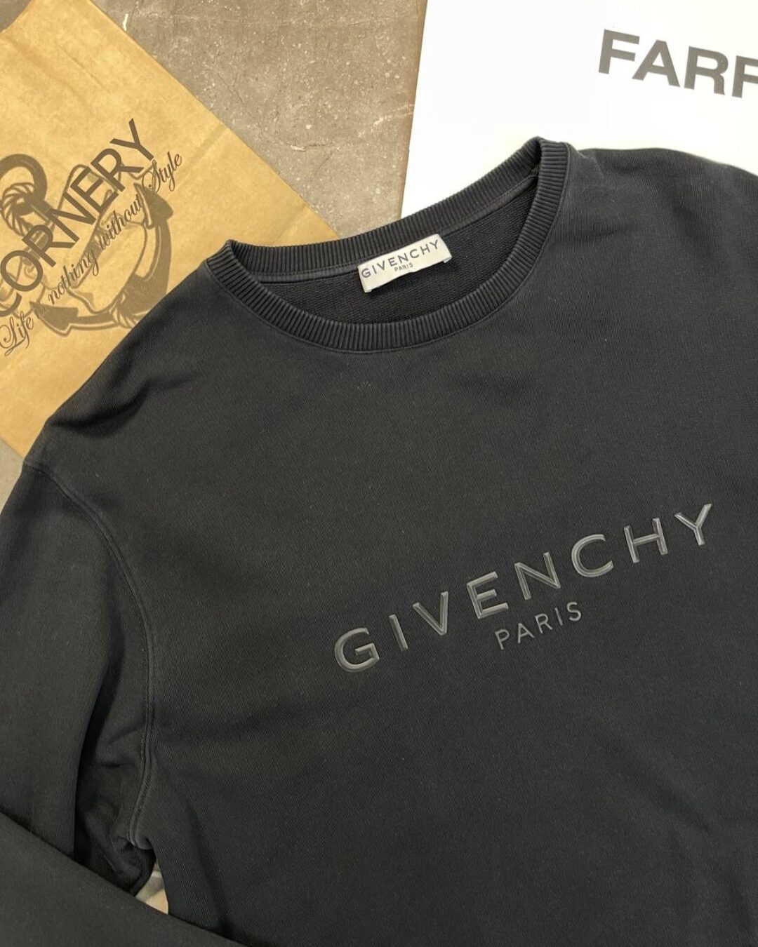 Кофта Givenchy — изображение 4