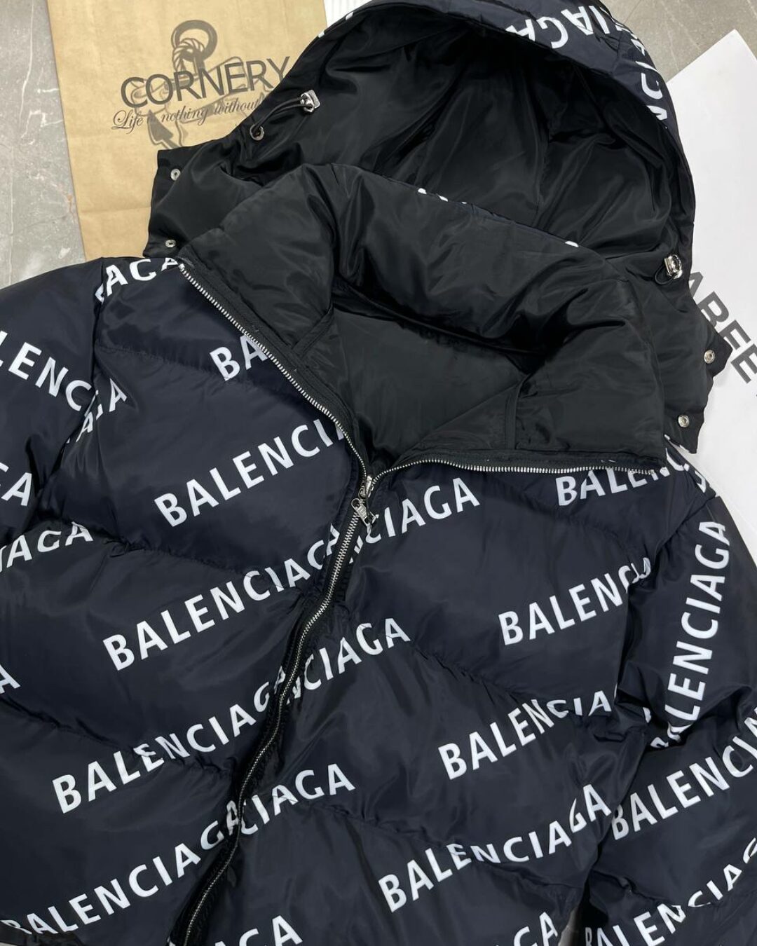 Пуховик Balenciaga (двусторонний) — изображение 4