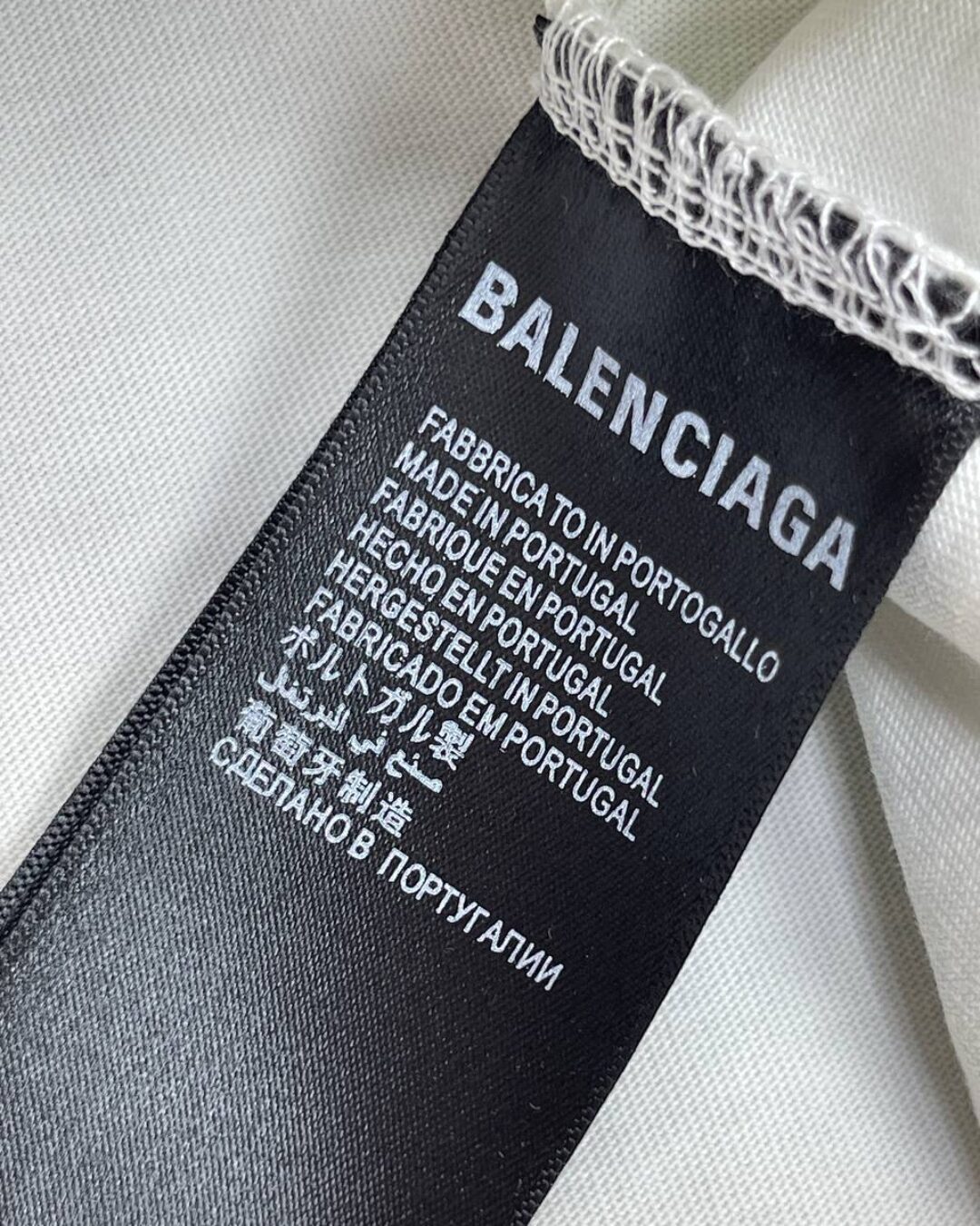 Кофта Balenciaga — изображение 7