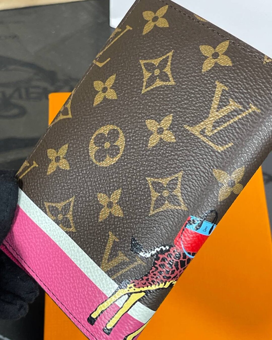 Обложка для паспорта Louis Vuitton (Premium) — изображение 8