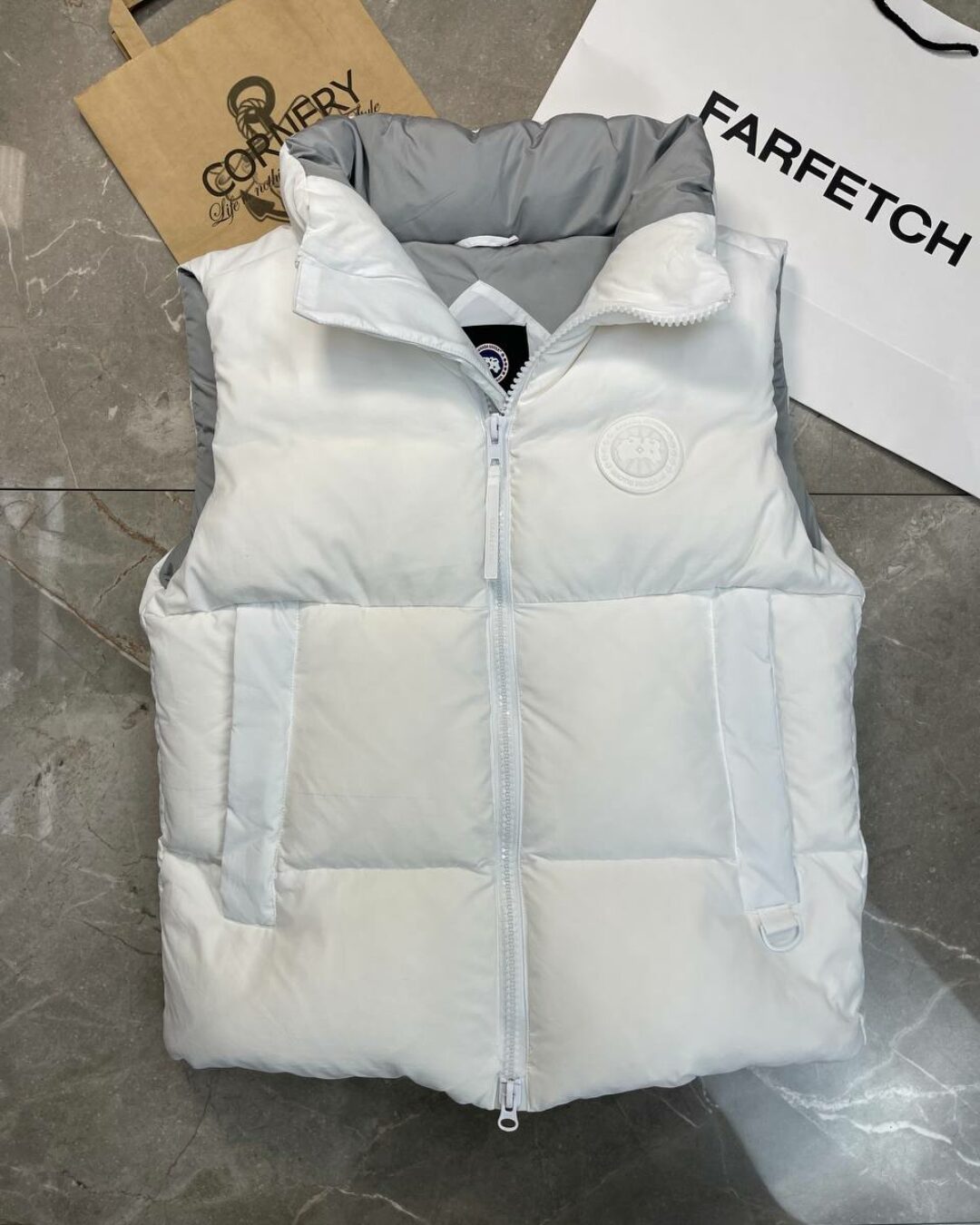 Жилет Canada Goose 4