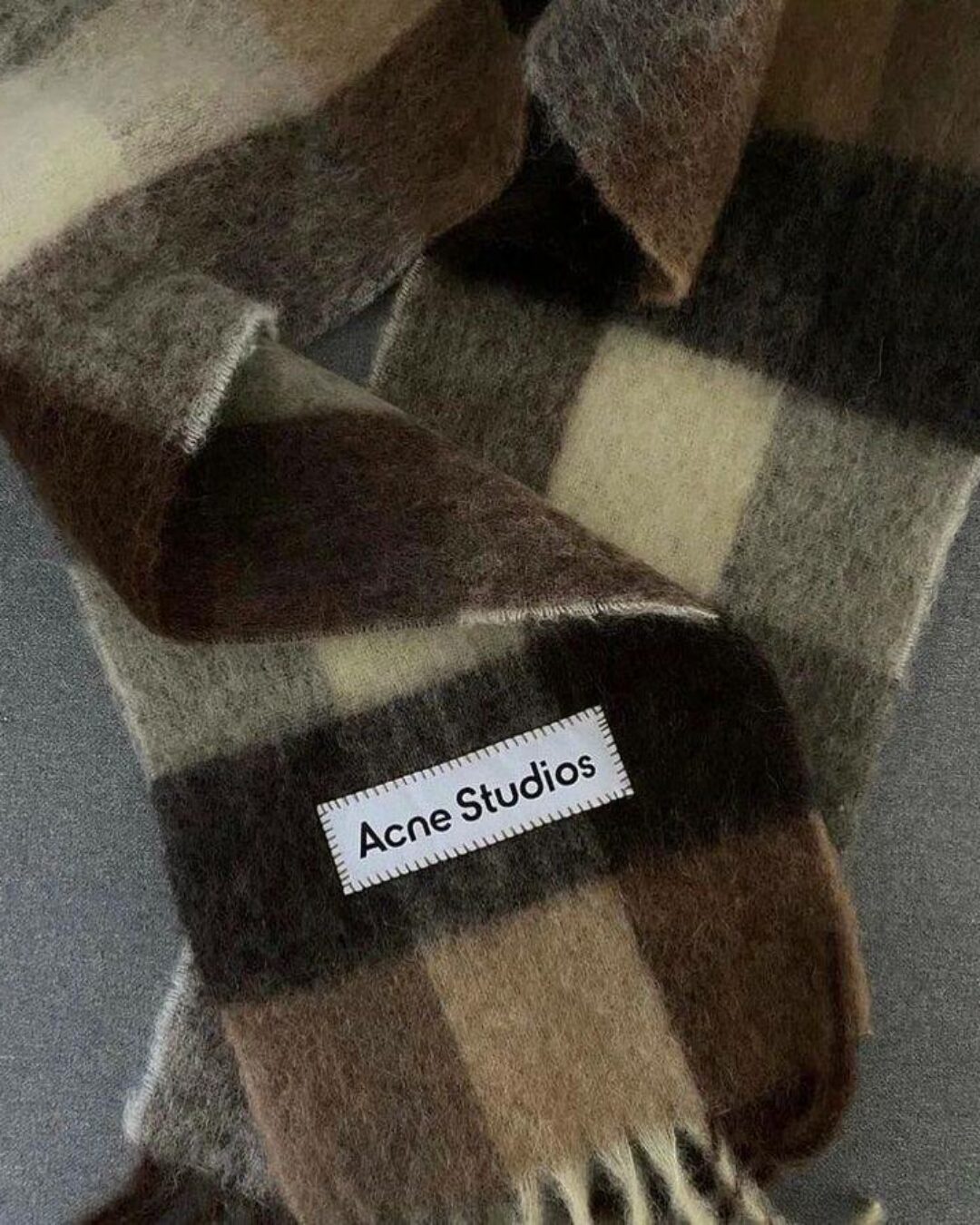 Шарф Acne Studios 2