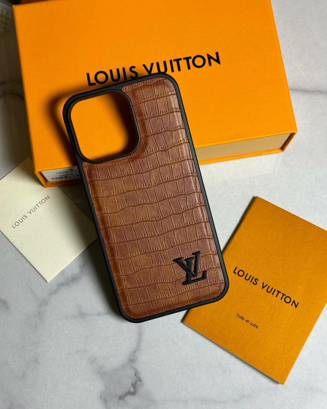 Чехол Louis Vuitton (IPhone 15 Pro Max) 1