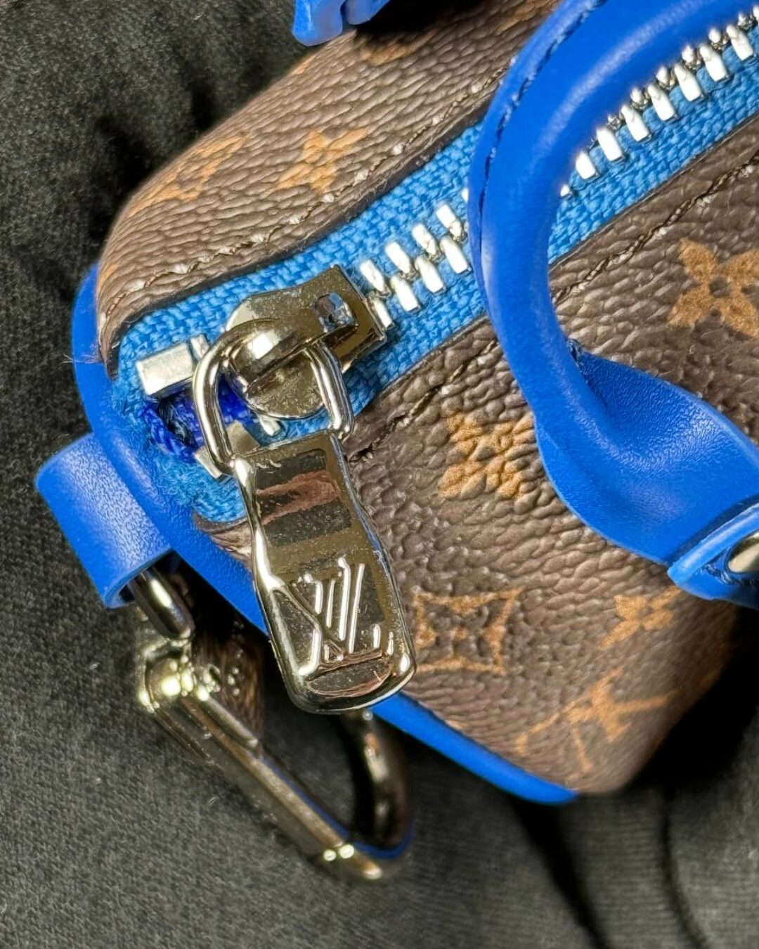 Ключница Louis Vuitton 5