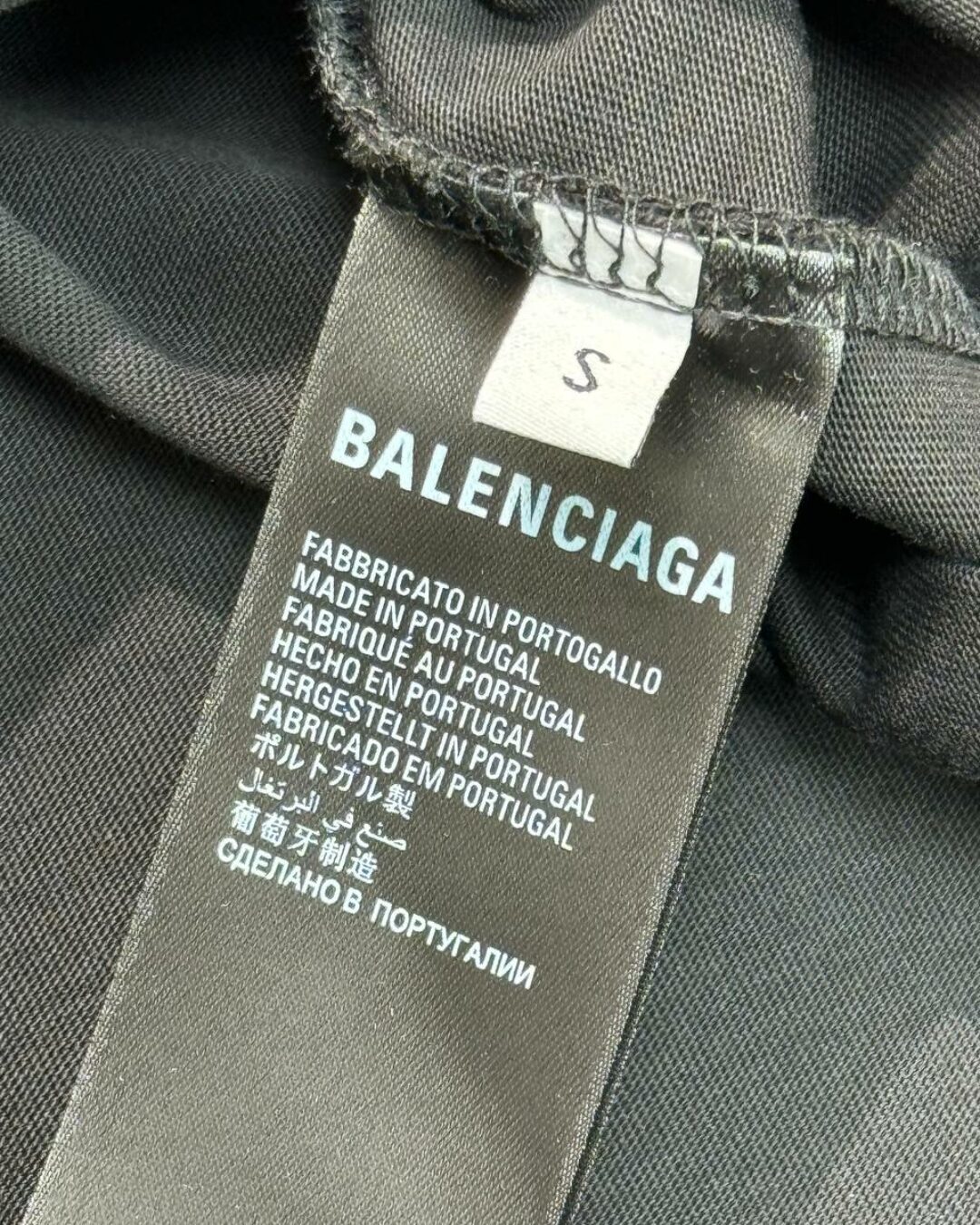 Футболка Balenciaga 7