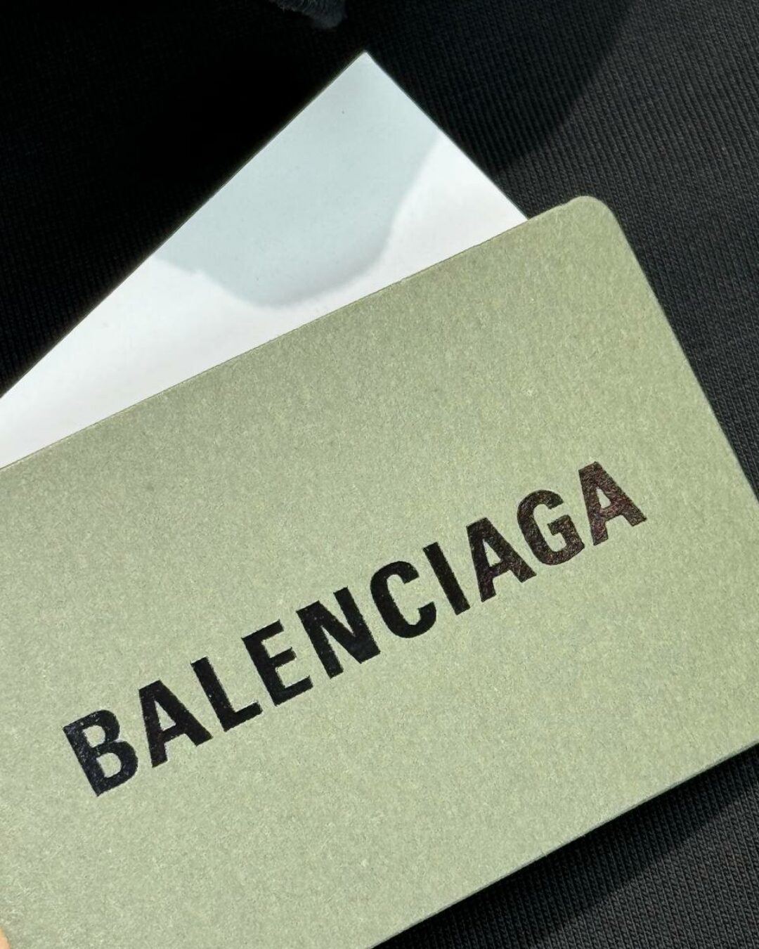 Футболка Balenciaga 8