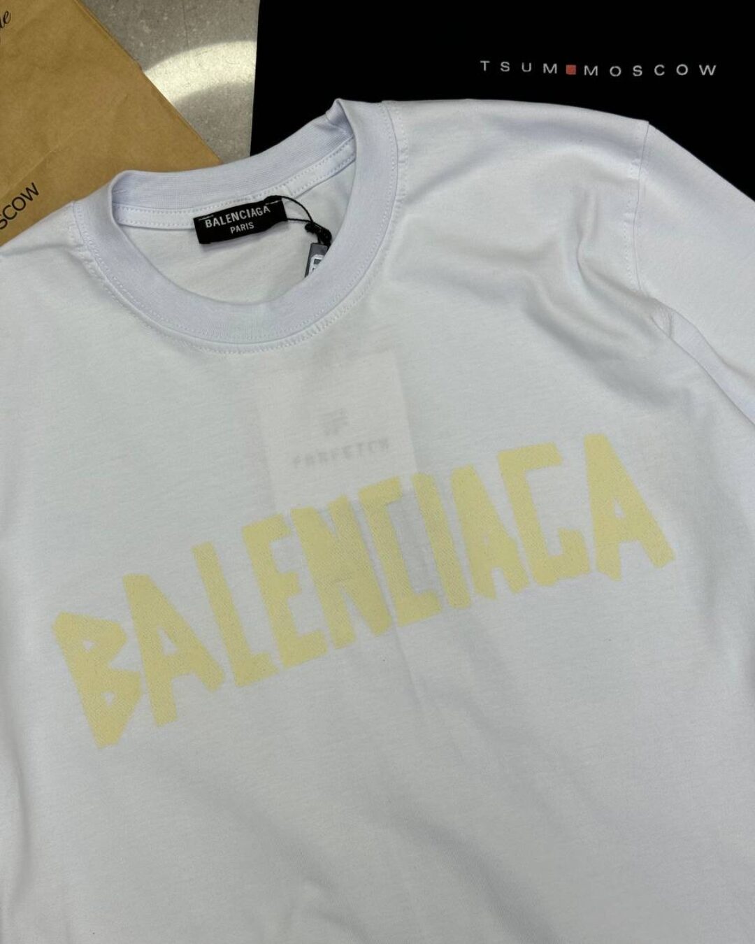 Футболка Balenciaga 6