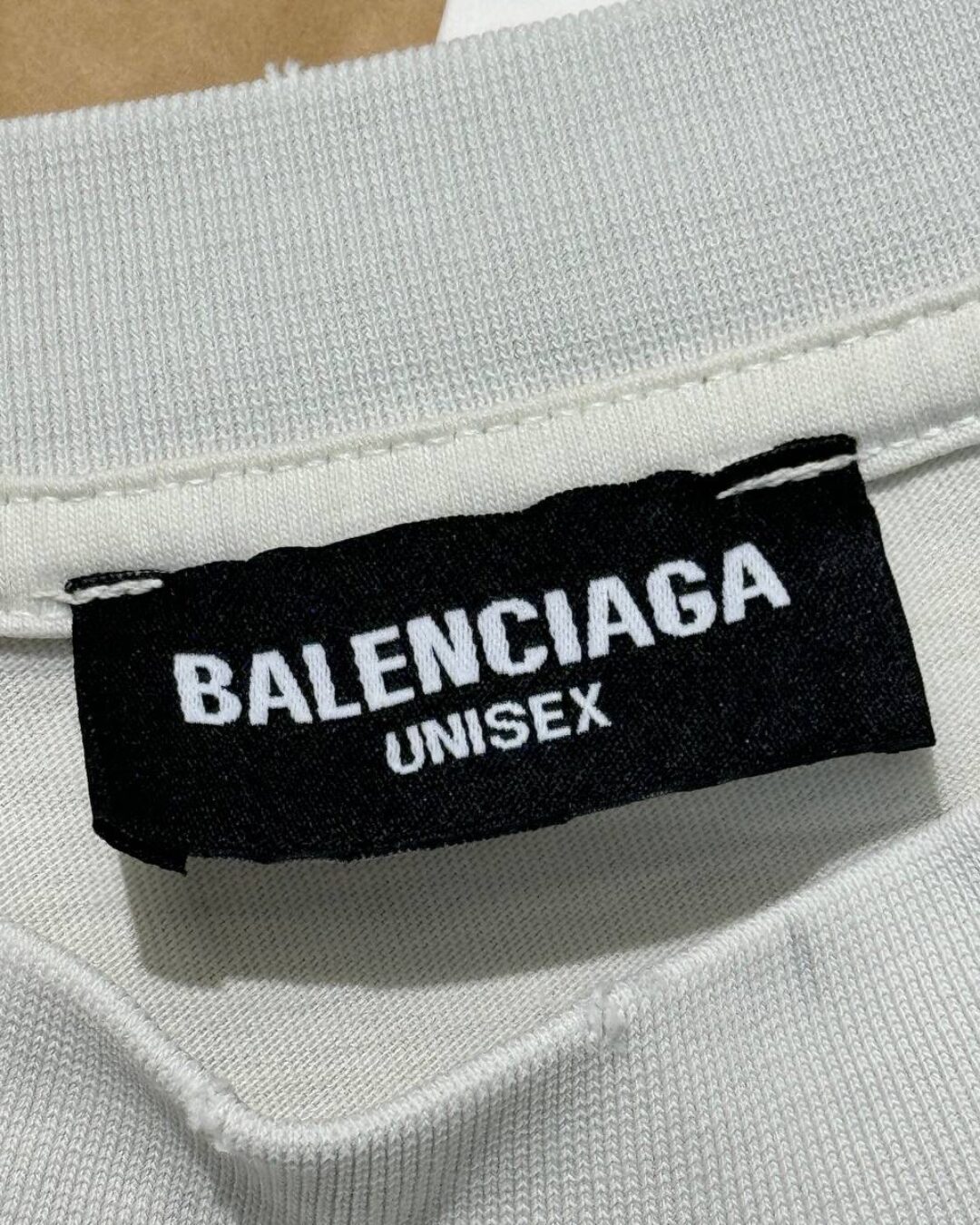 Футболка Balenciaga 7