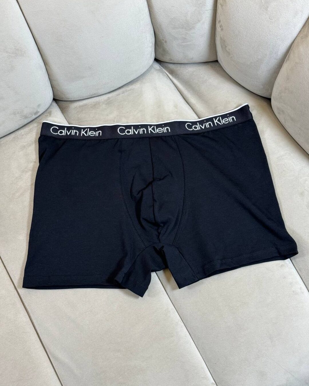 Трусы Calvin Klein 1