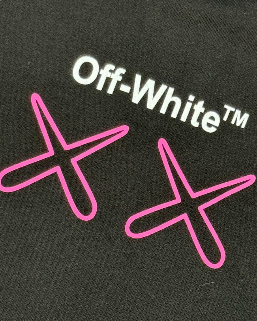 Футболка Off White x Kaws 4