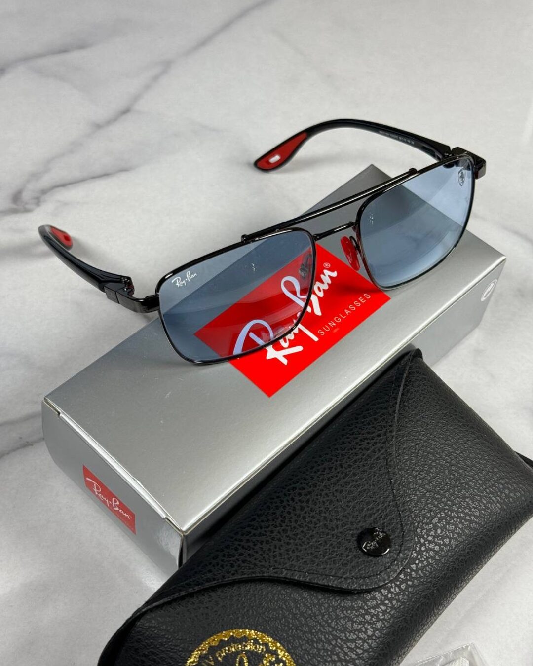 Очки Ray Ban x Ferrari