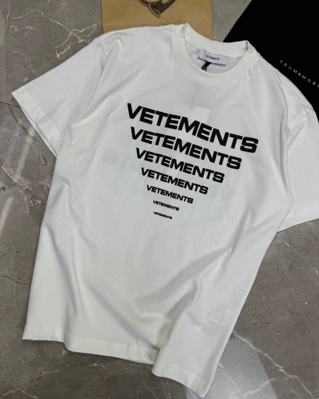 Футболка Vetements — изображение 4