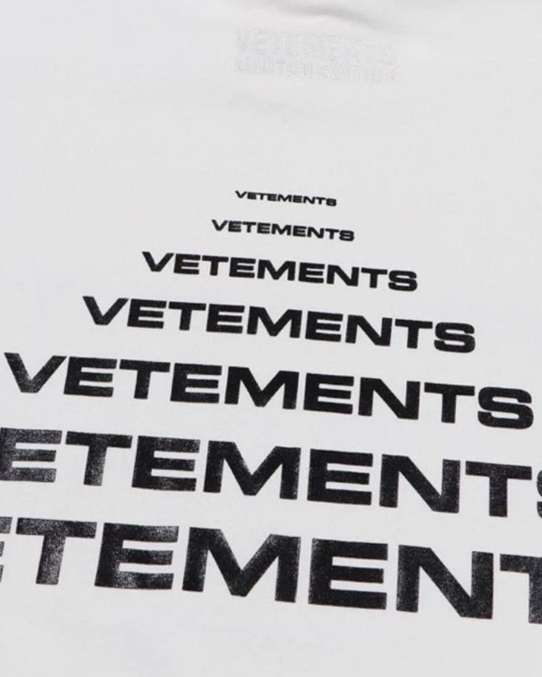 Футболка Vetements — изображение 10