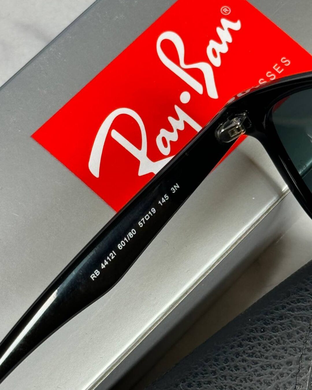 Очки Ray Ban 5