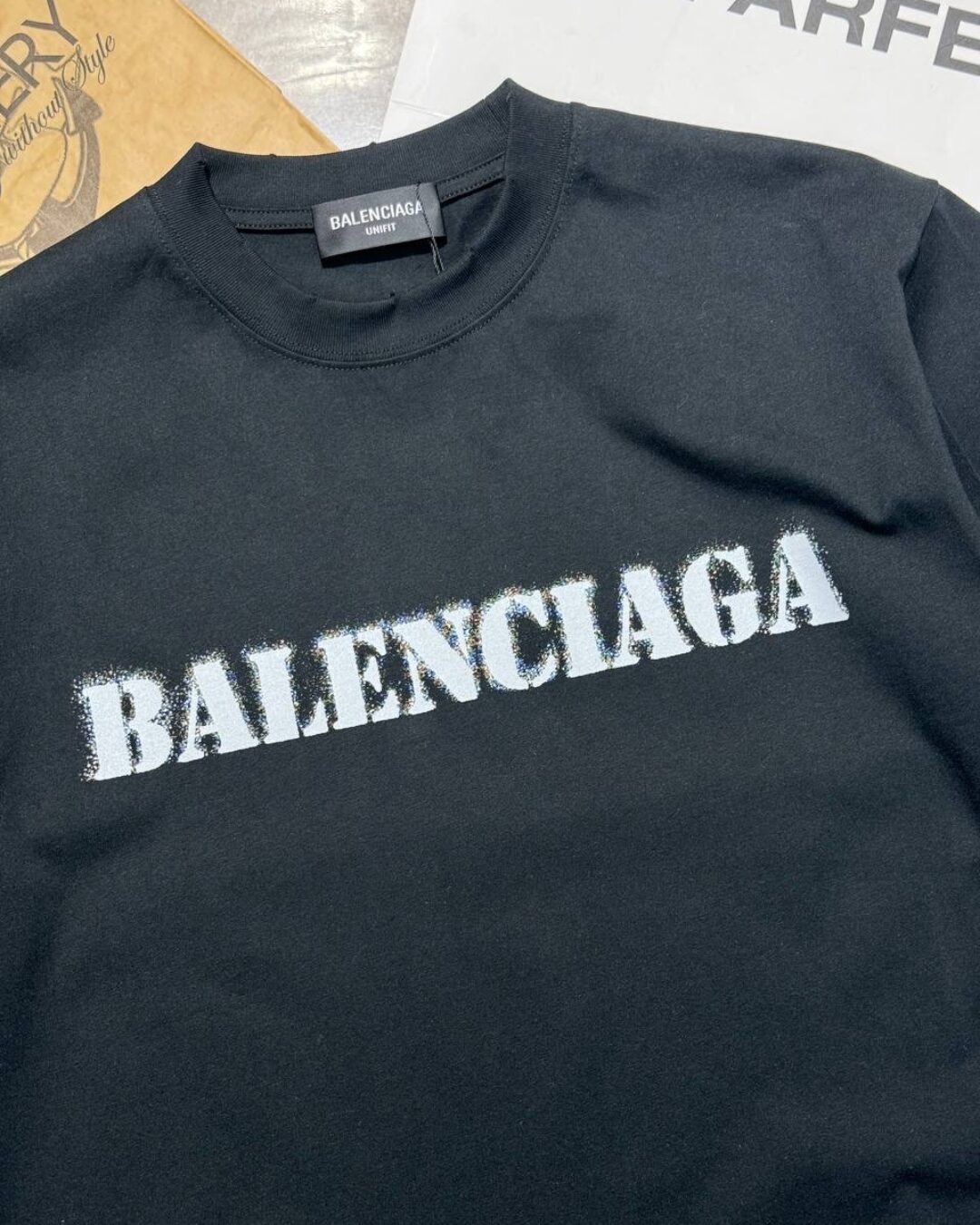 Футболка Balenciaga 3