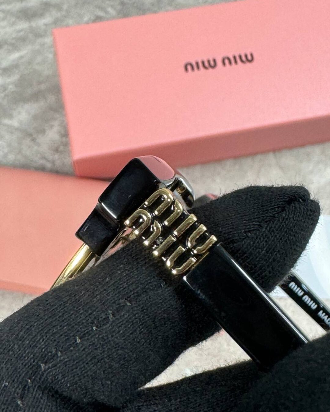 Очки Miu Miu 8