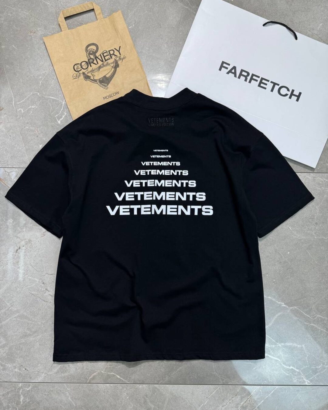 Футболка Vetements — изображение 4