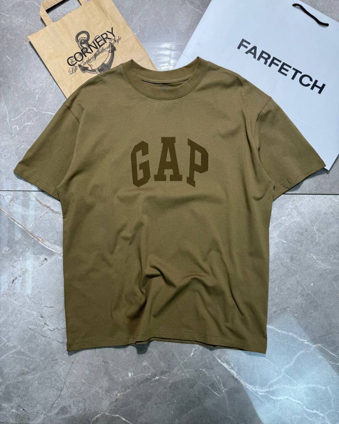 Футболка Gap x Yeezy 2