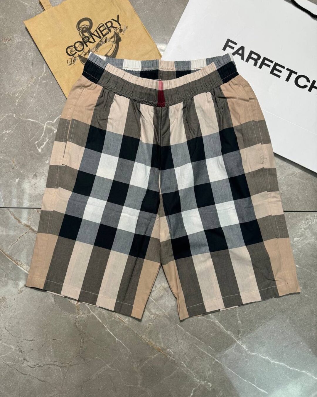 Костюм Burberry 6