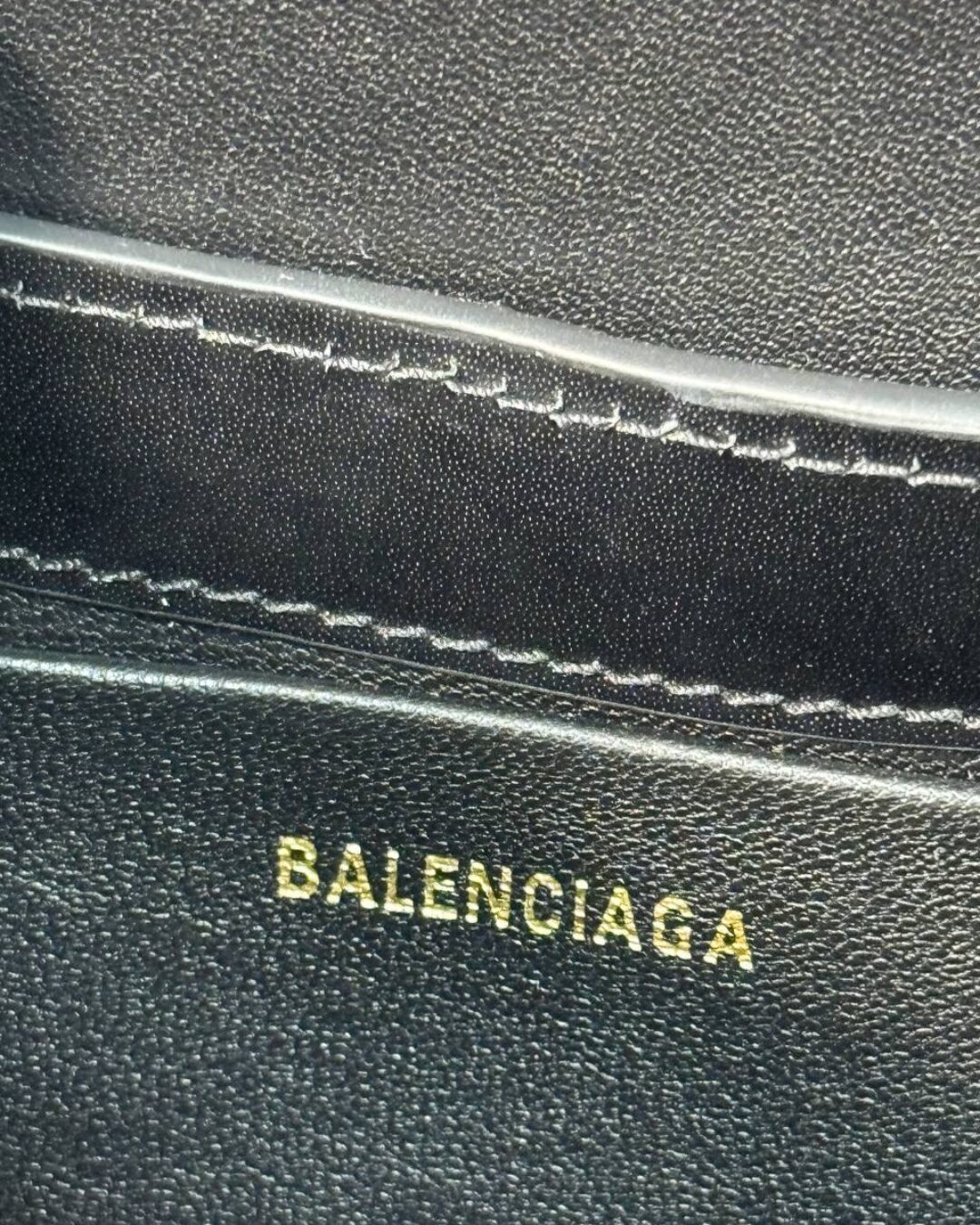 Сумка Balenciaga Hourglass