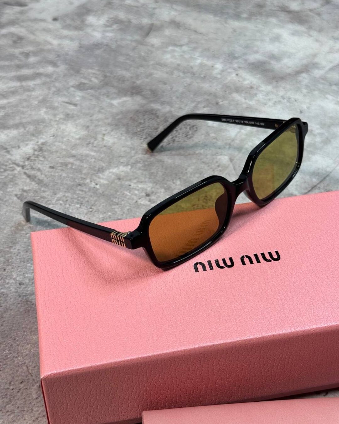 Очки Miu Miu