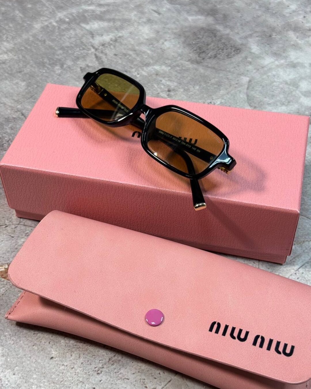 Очки Miu Miu — изображение 8