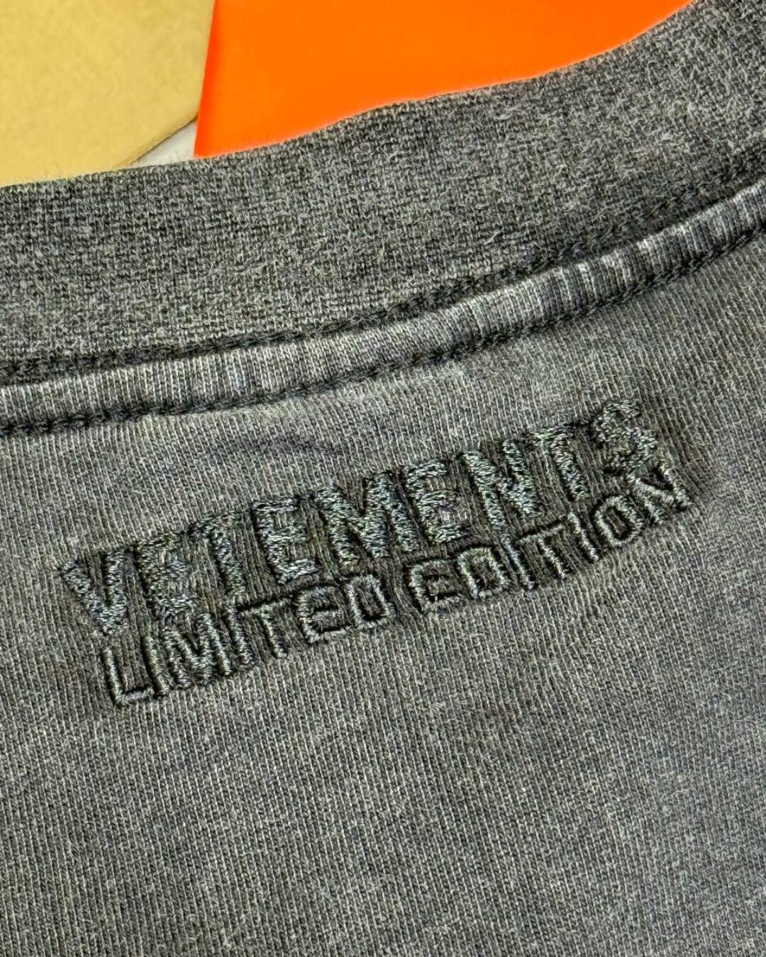 Костюм Vetements 10