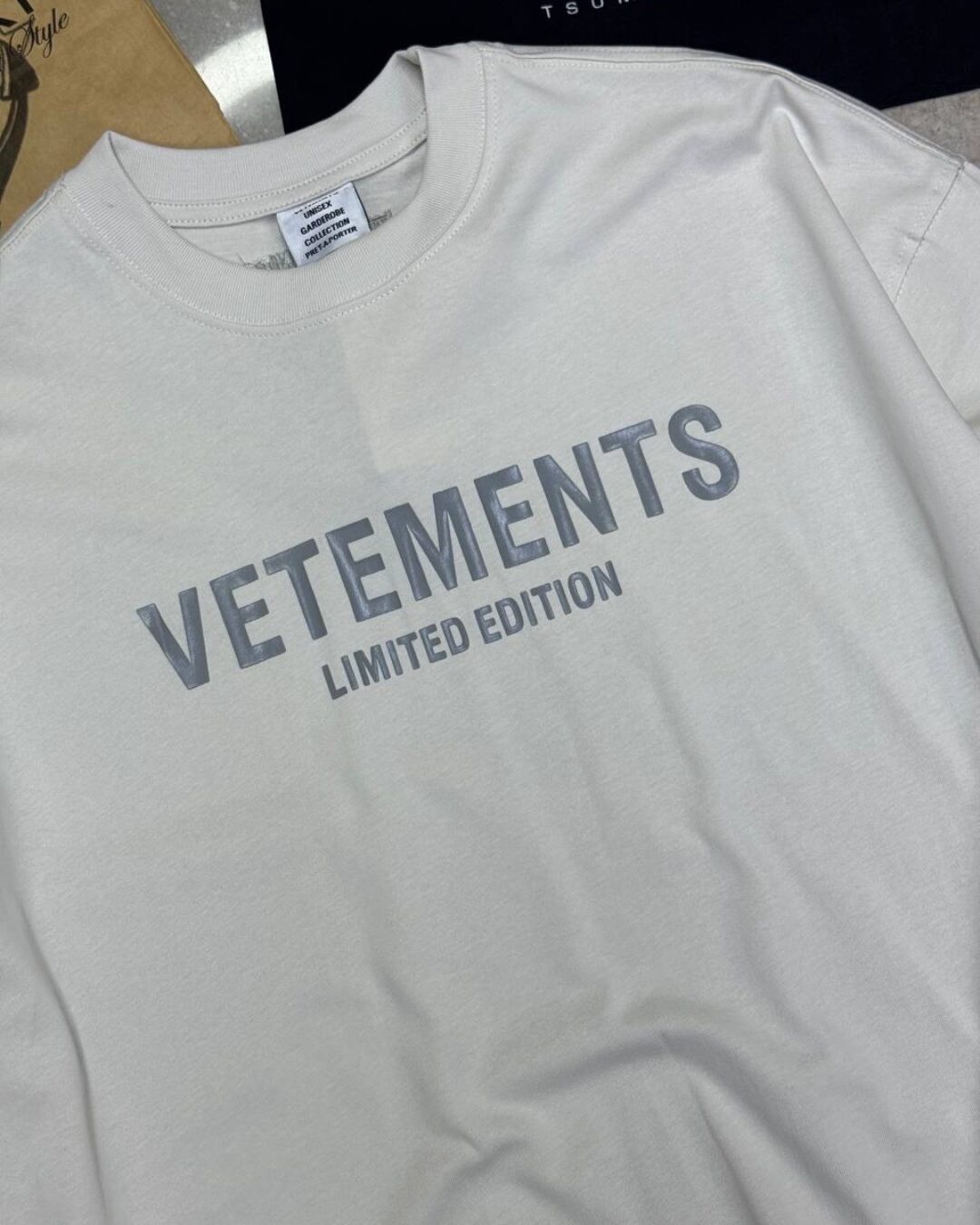 Футболка Vetements 3