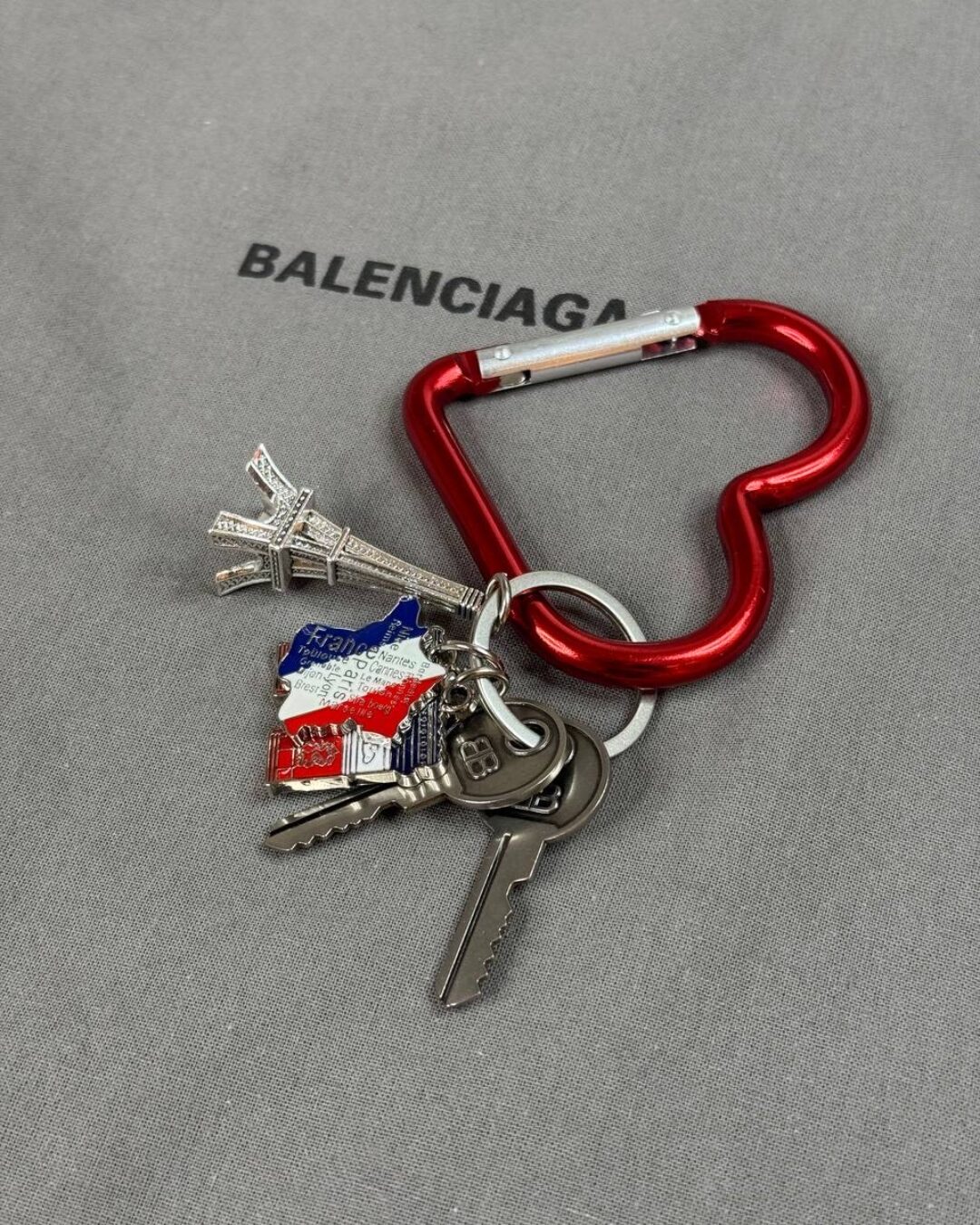 Брелок Balenciaga — изображение 6