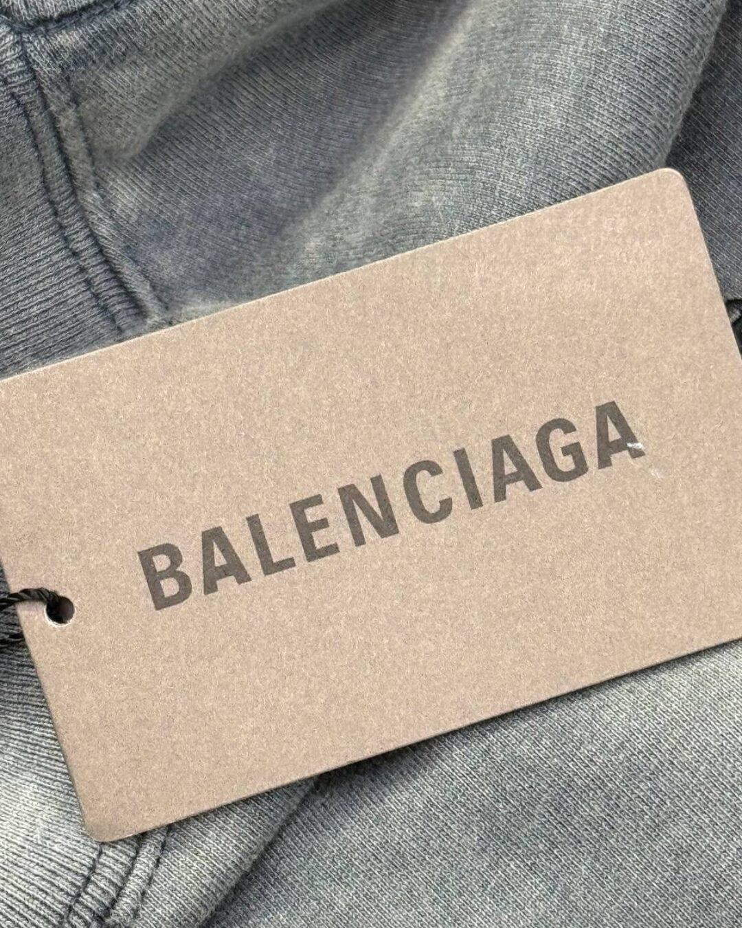 Костюм Balenciaga 15