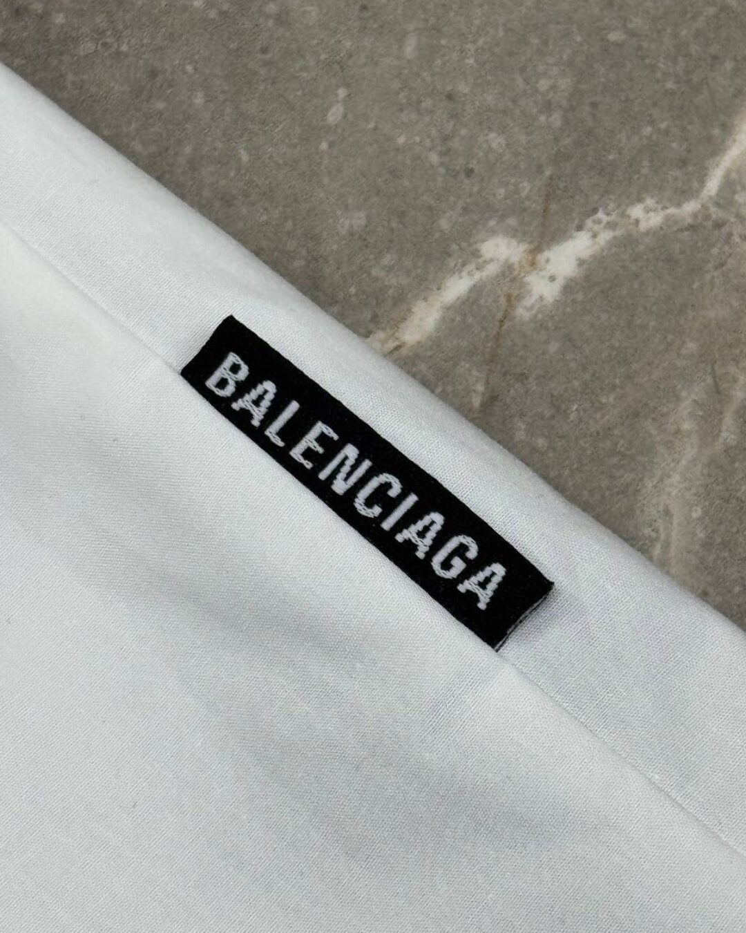 Рубашка Balenciaga 8