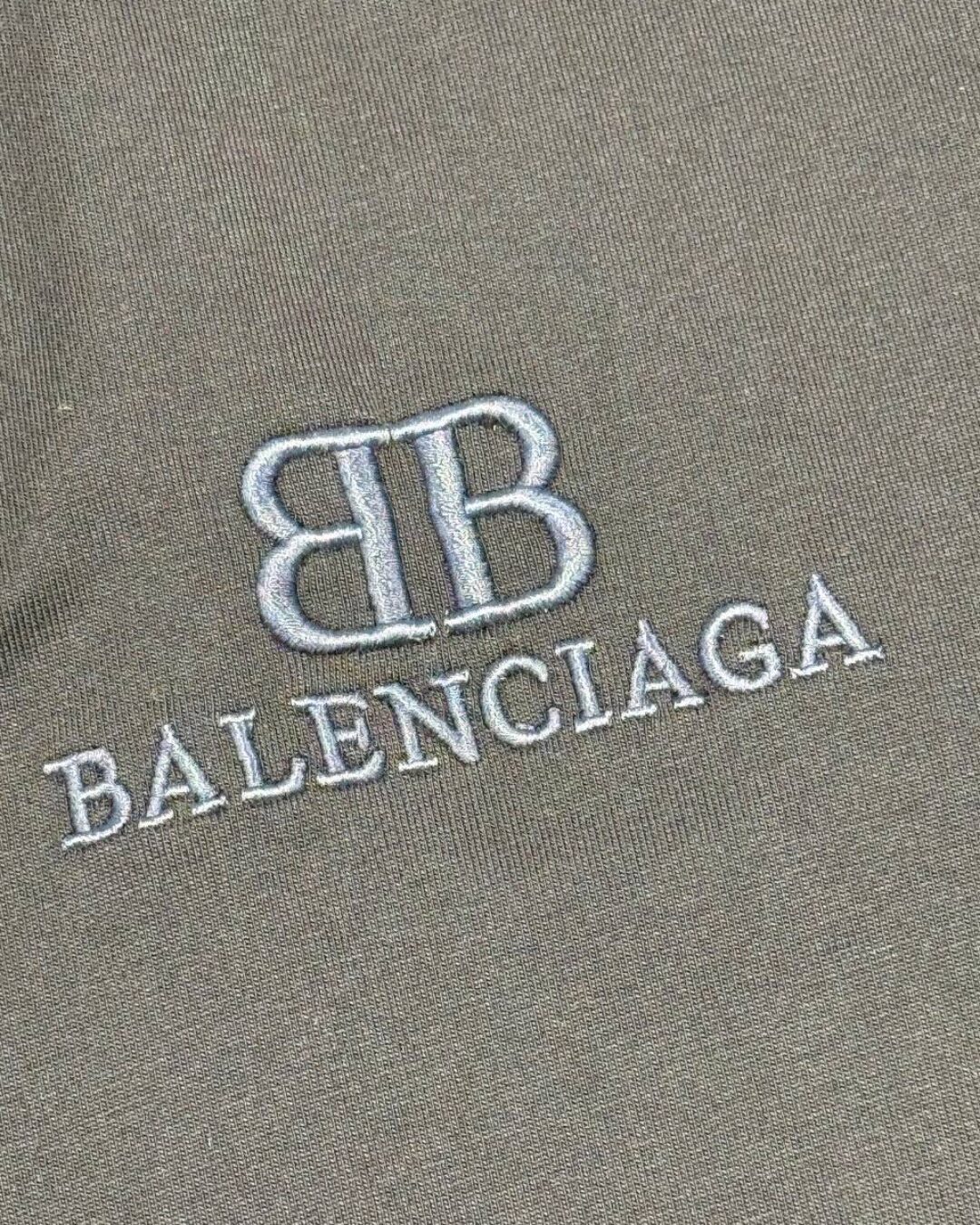 Футболка Balenciaga — изображение 5