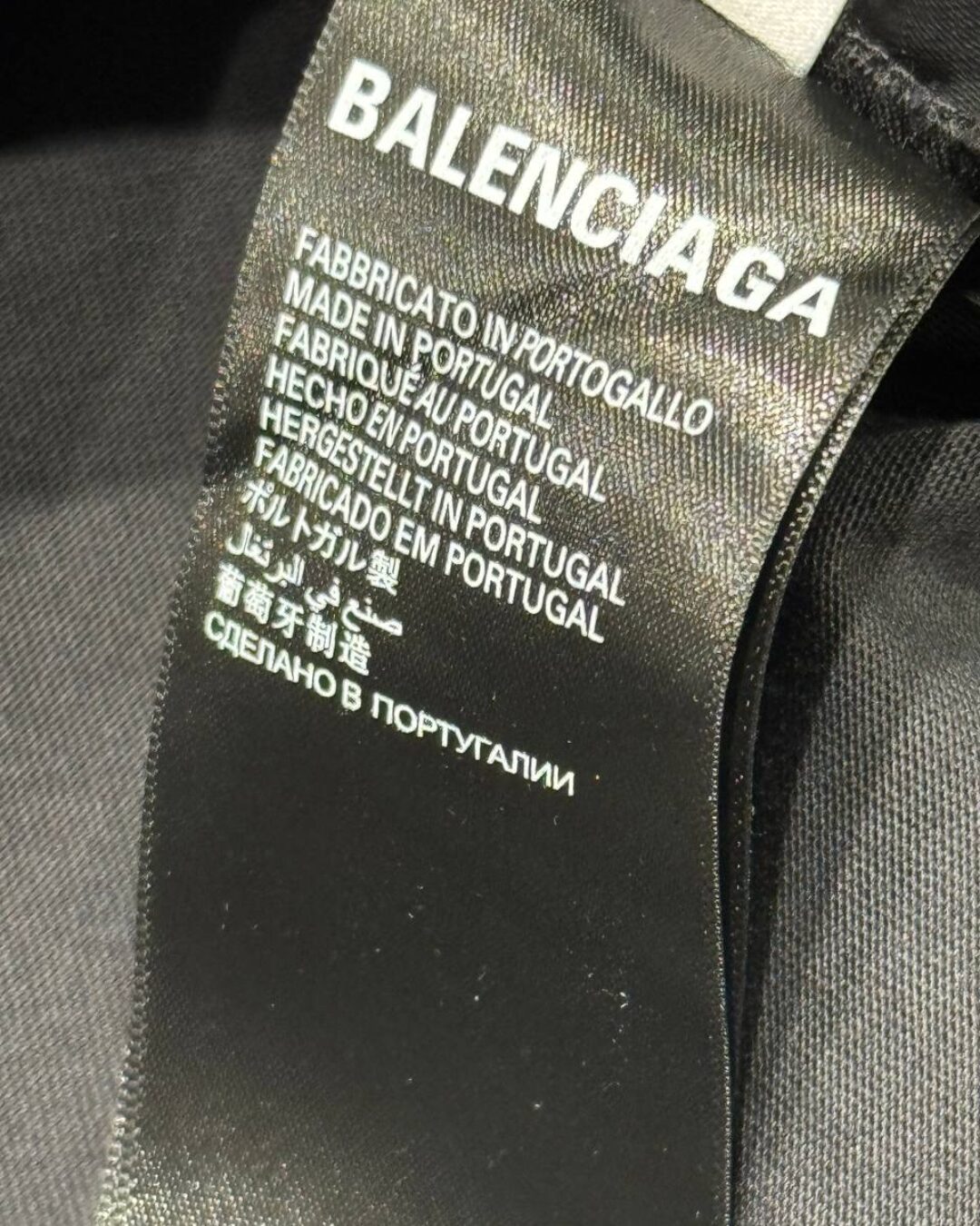 Футболка Balenciaga — изображение 8