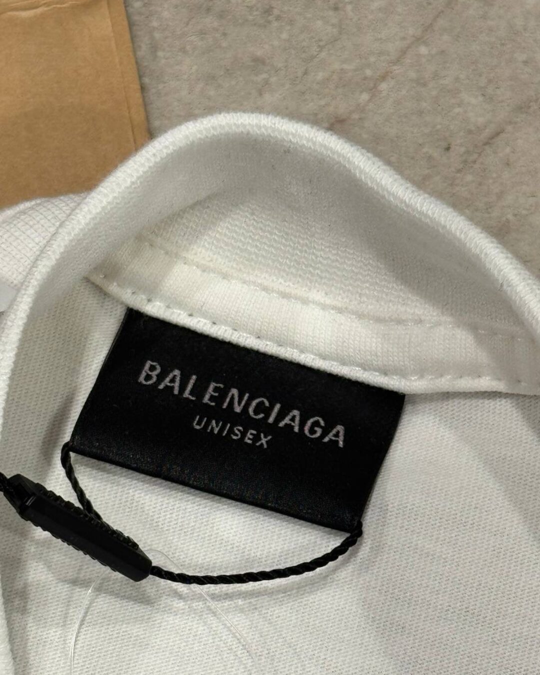 Футболка Balenciaga 10