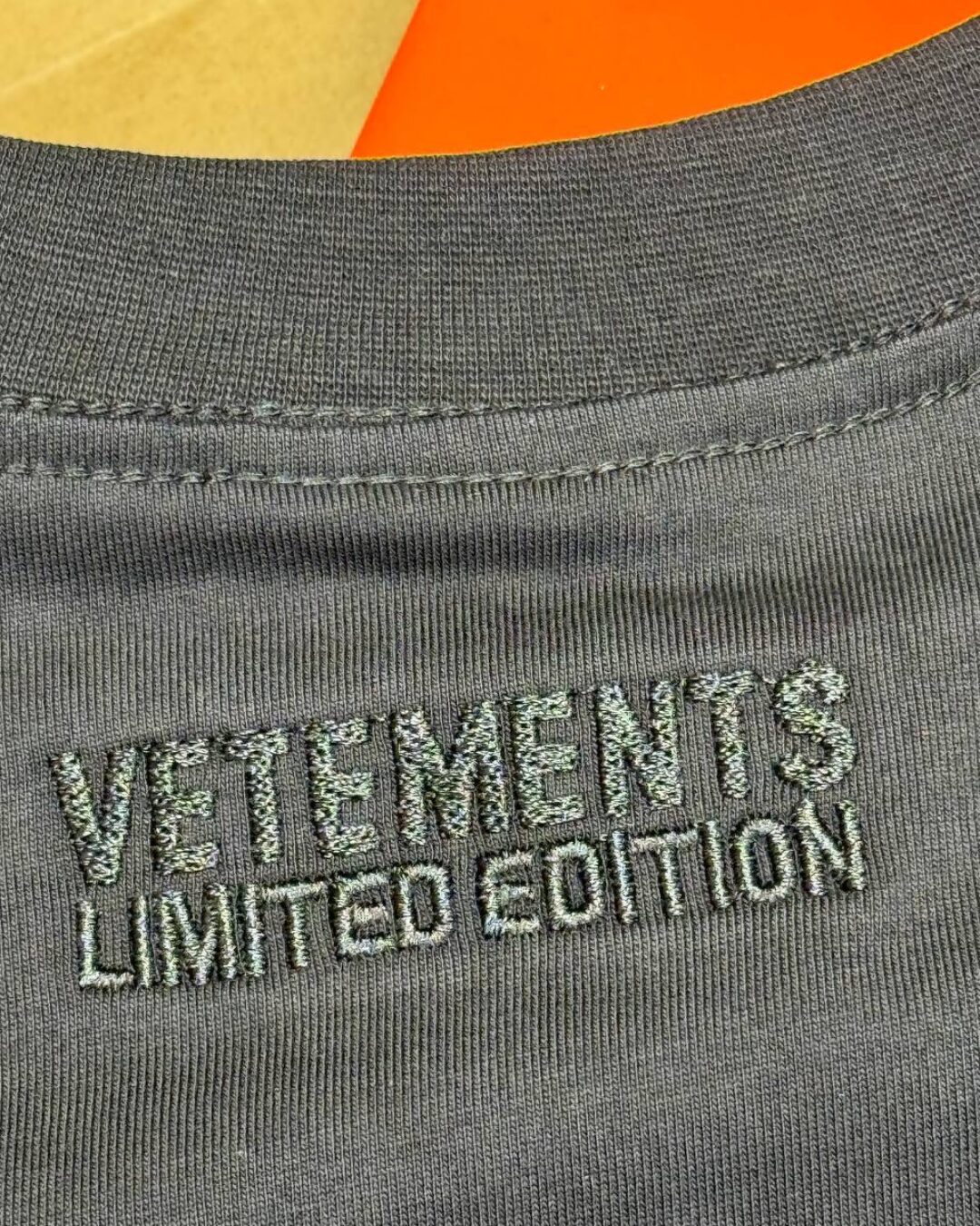 Футболка Vetements — изображение 7