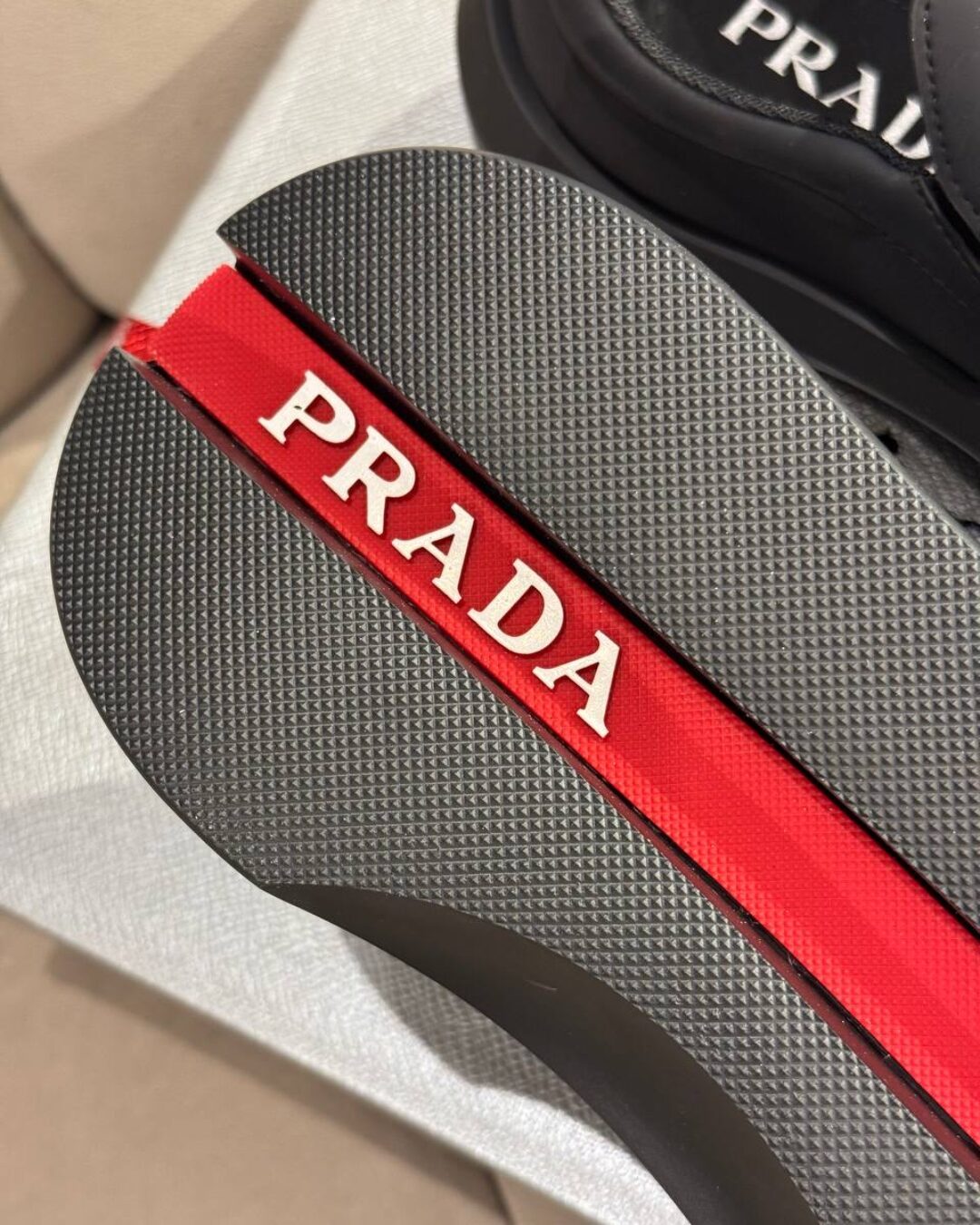 Слипоны Prada 9