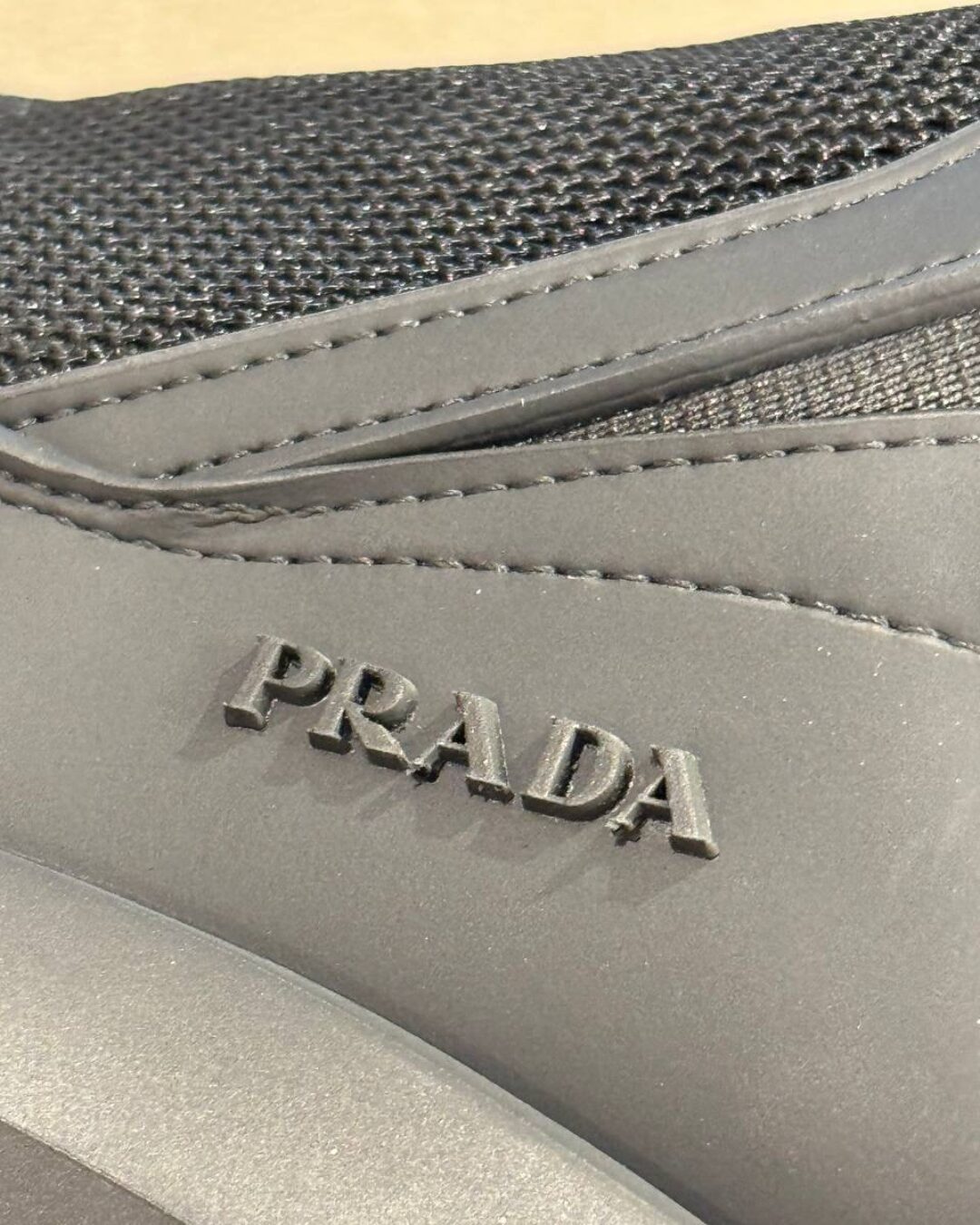 Слипоны Prada 11