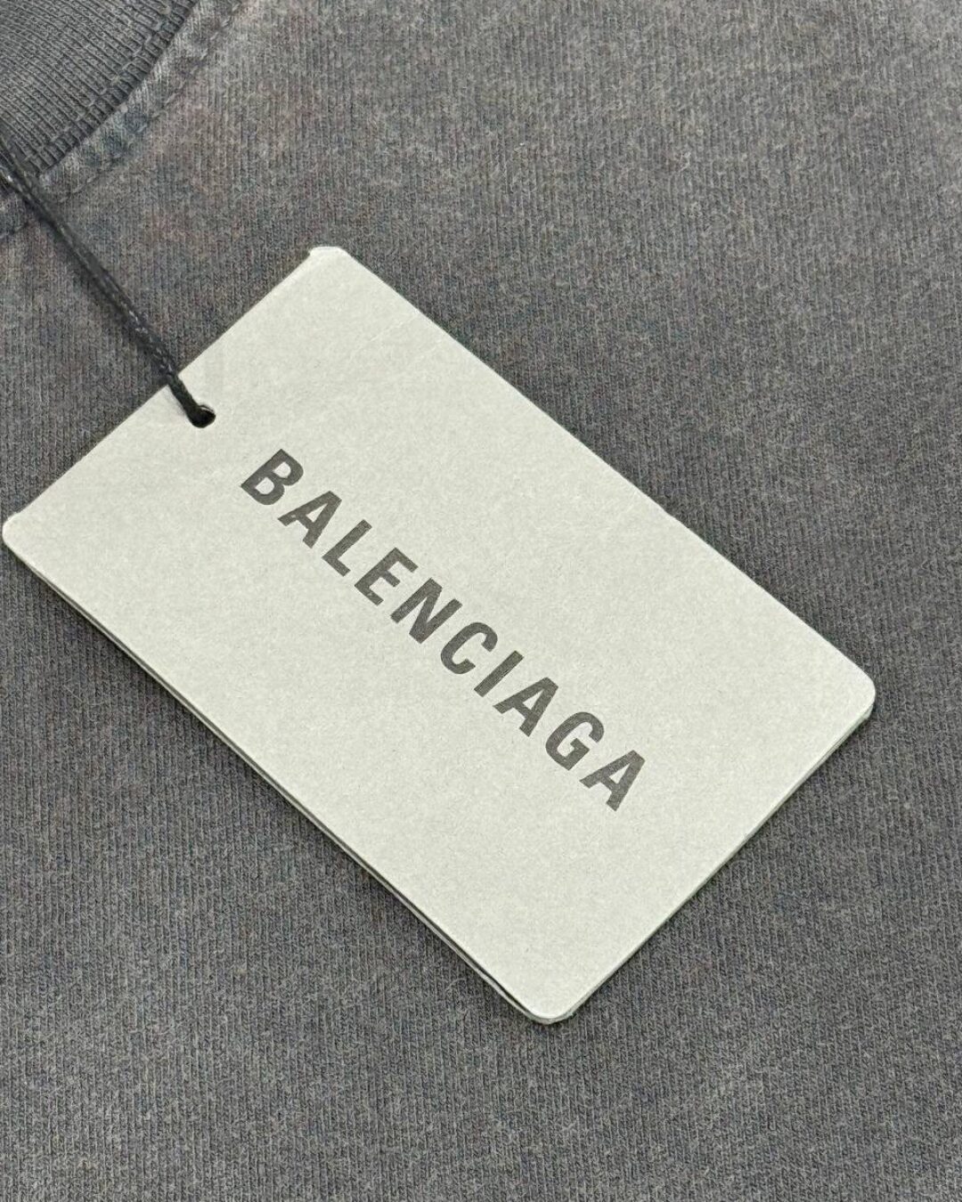 Футболка Balenciaga 7