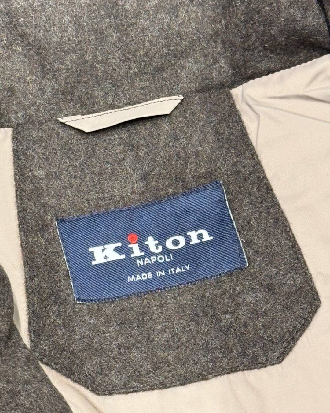 Жилет Kiton 6