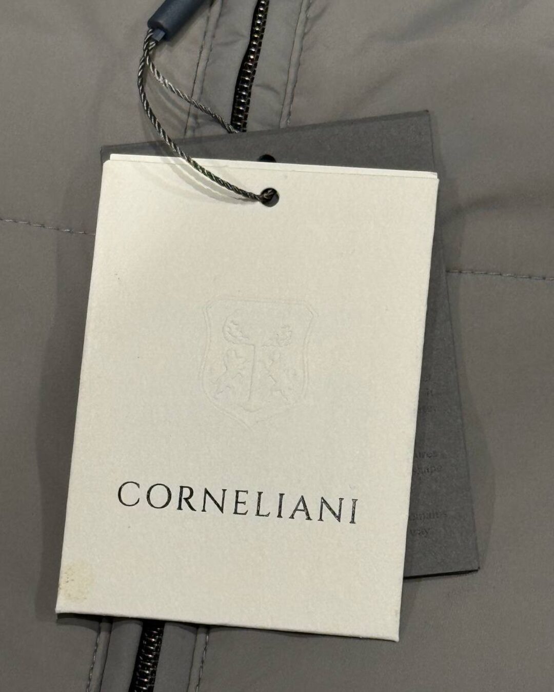 Жилет Corneliani 4